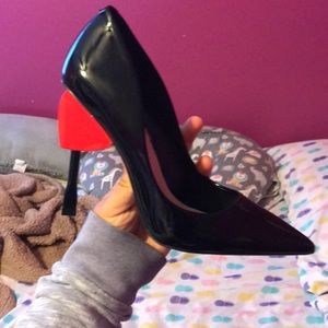 Limited edition valentine aldo pumps